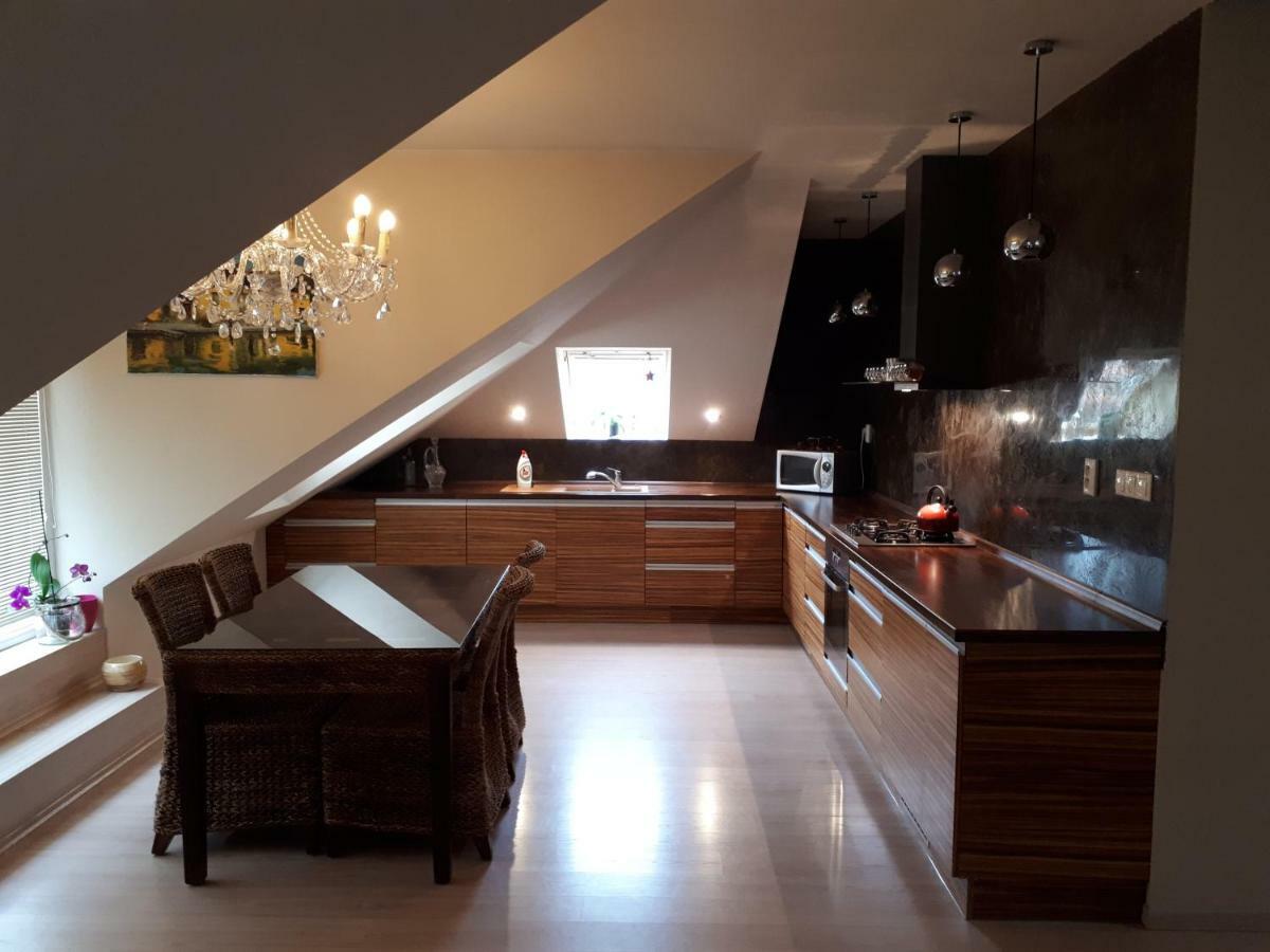 Utulny Apartman V Bratislava 15 Dış mekan fotoğraf