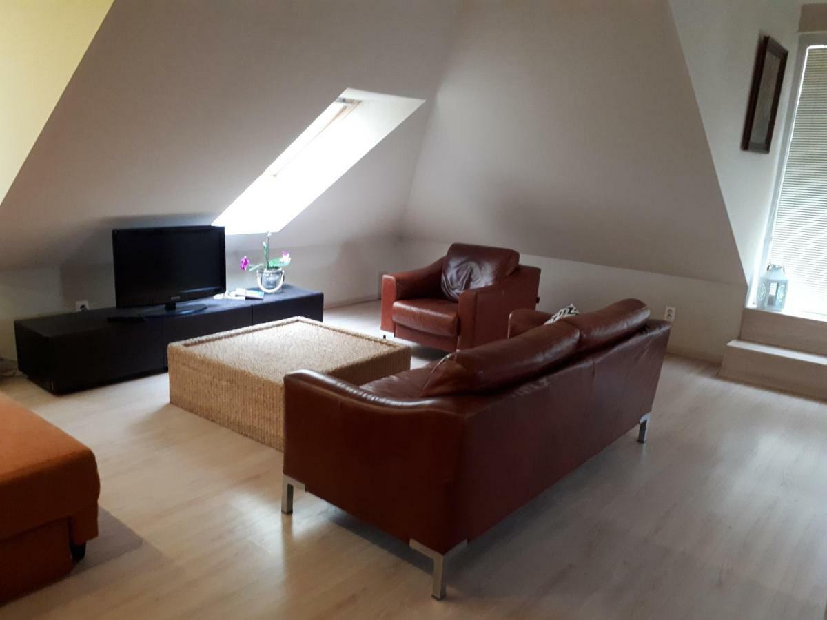 Utulny Apartman V Bratislava 15 Dış mekan fotoğraf